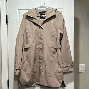 The North Face Breeze Rain Jacket
